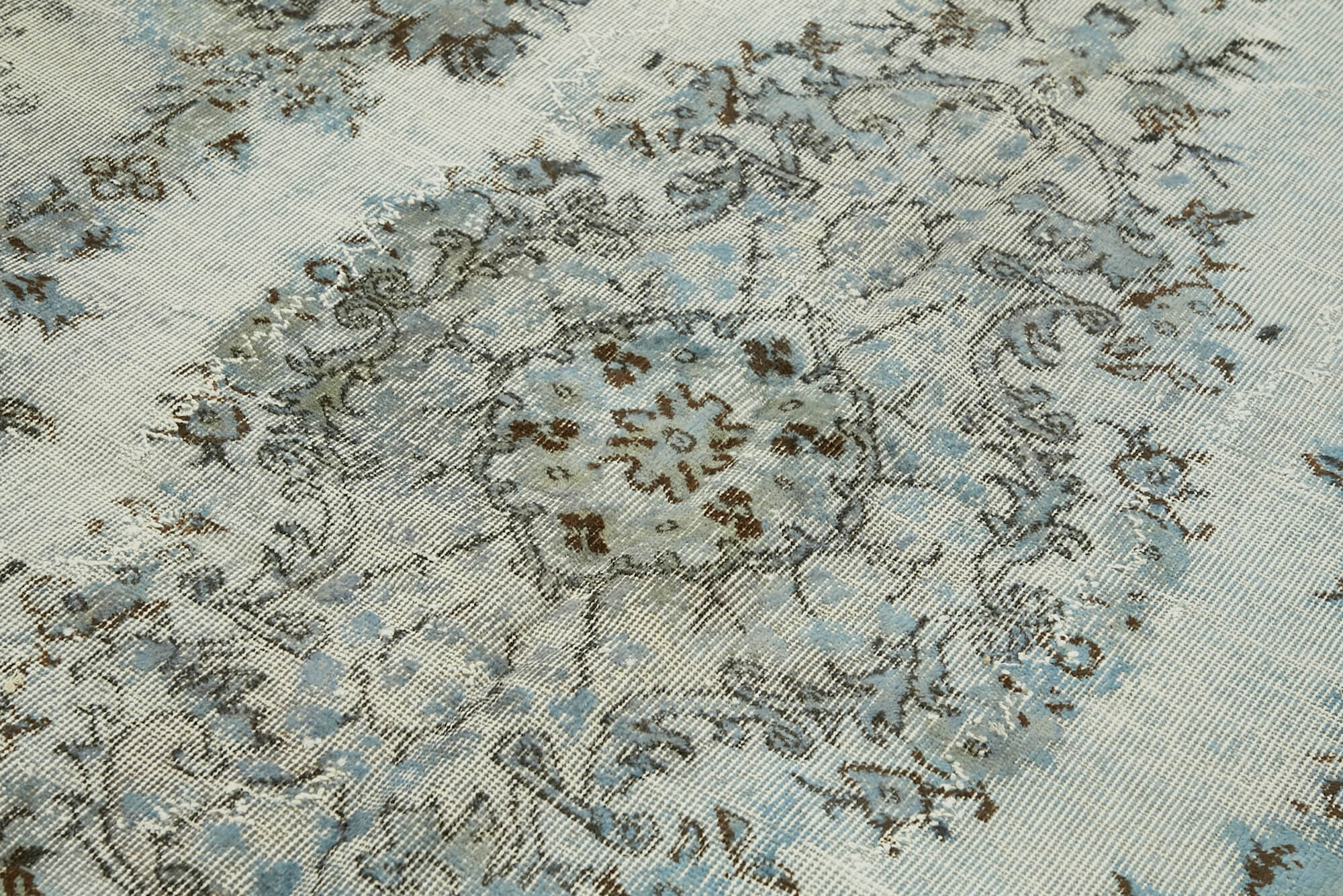Hand-knotted antique turkish 1970s 173 cm x 284 cm blue carpet