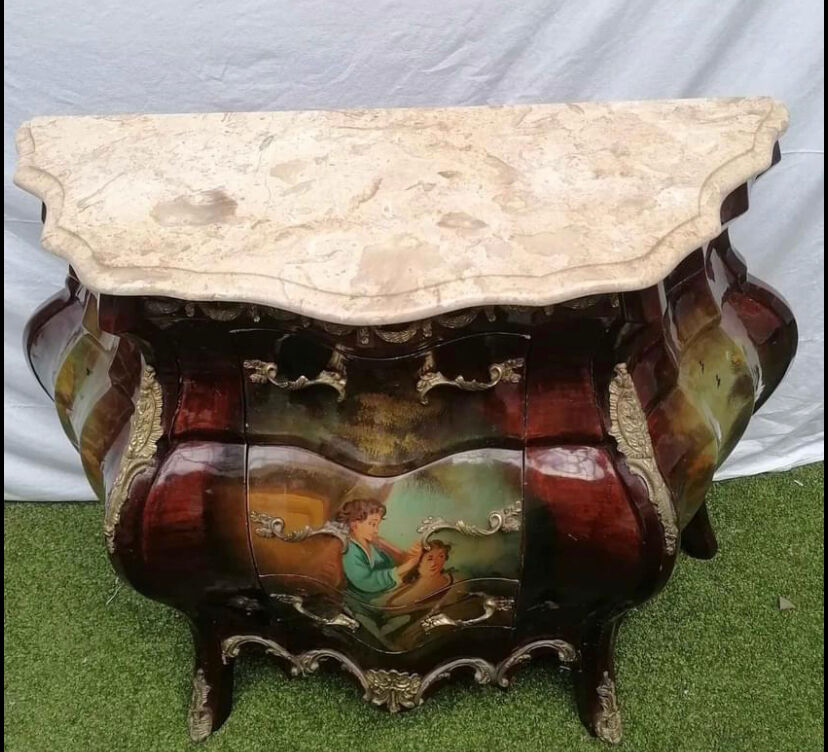 Chest of drawers / console baroque style