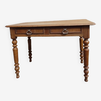 Table bureau