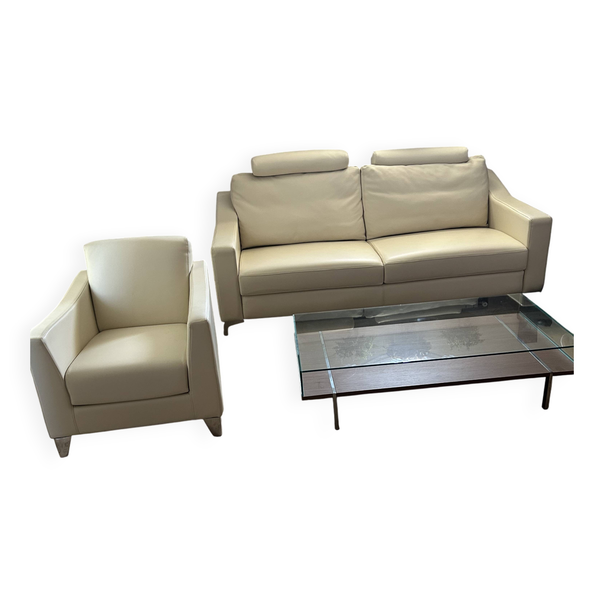 Living room set: 3-seater sofa, armchair and coffee table