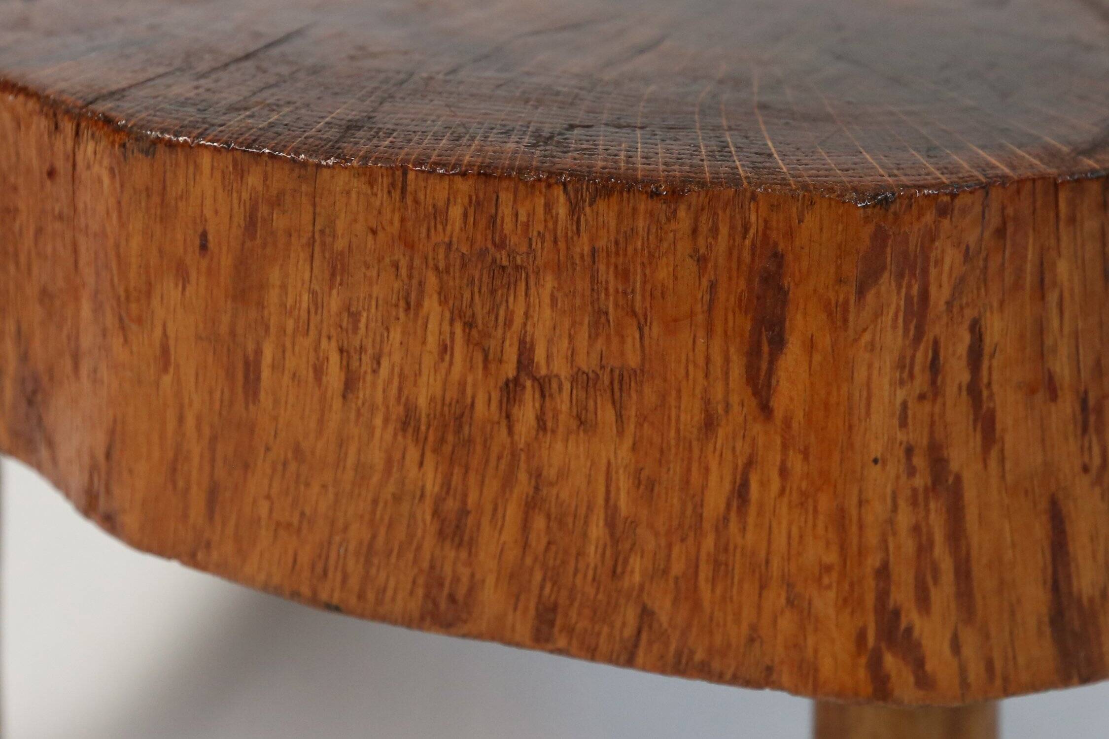 Rustic low Wooden tripod tree trunk Side Table, Belgium ca. 1900