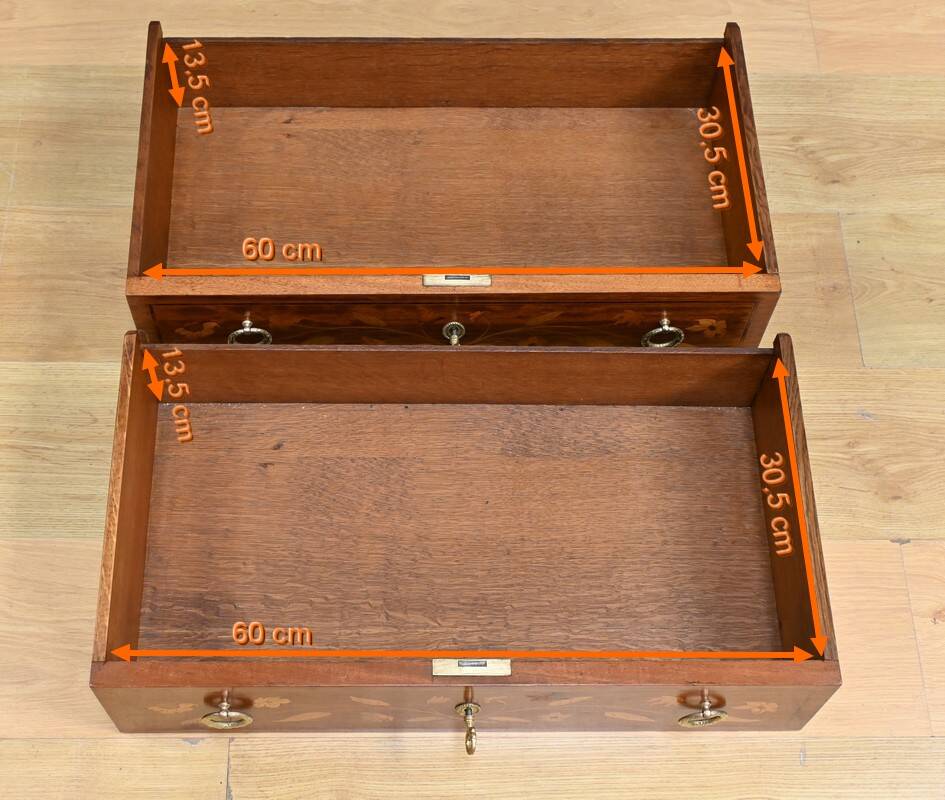 Petite Commode en Acajou Blond – Début XXe