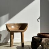 Quadripod chair with round seat and small back in natural monoxyl mango wood
