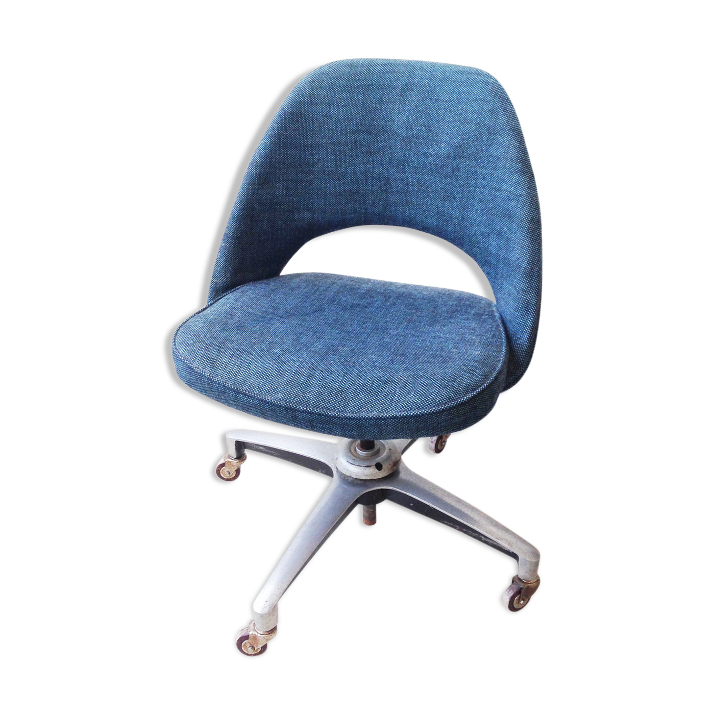 Conference chair by Saarinen for Knoll, 1960