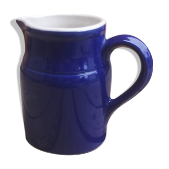 Pitcher in digoin sandstone indigo blue