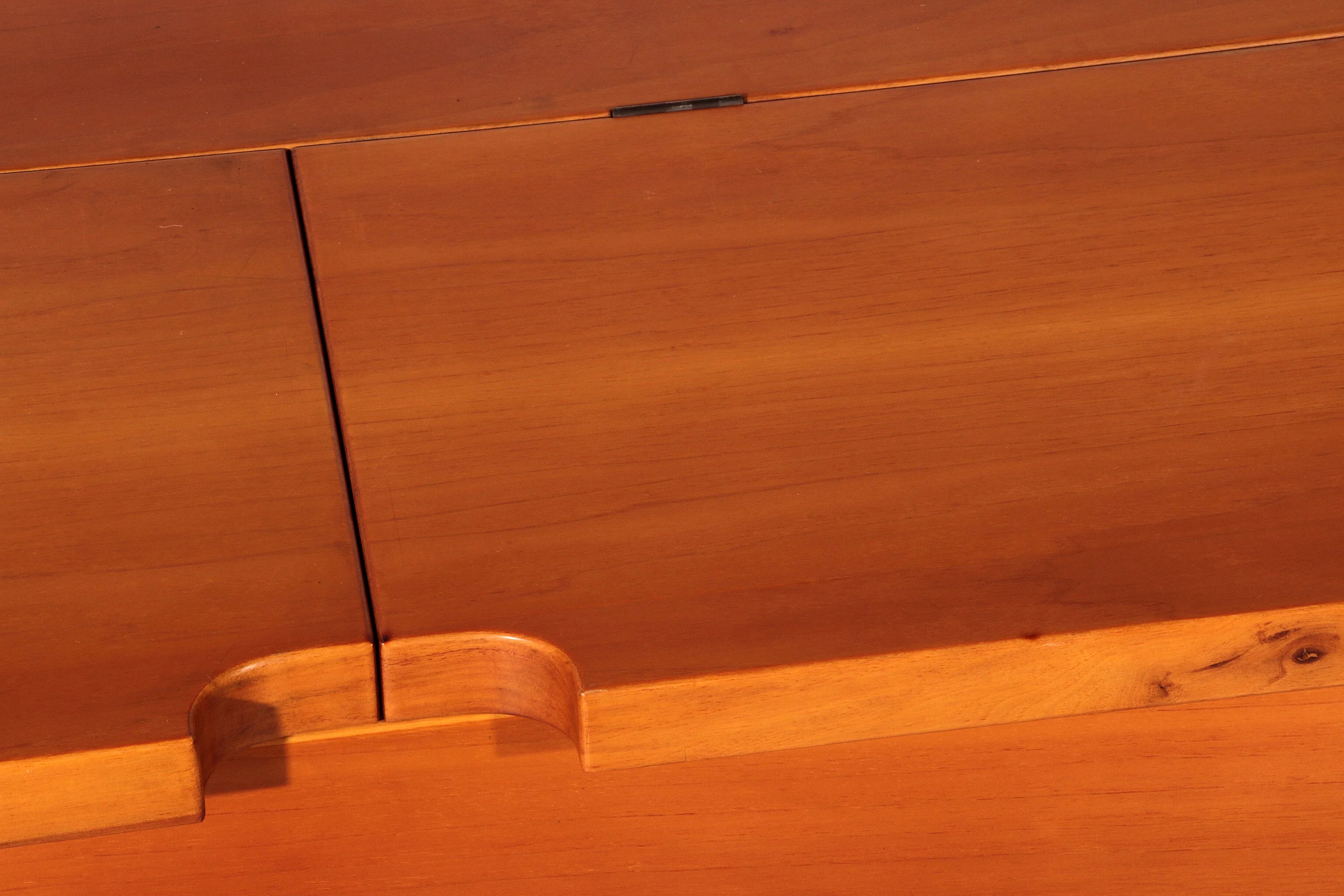 Torbecchia sideboard in walnut by Giovanni Michelucci for Poltronova, 1964