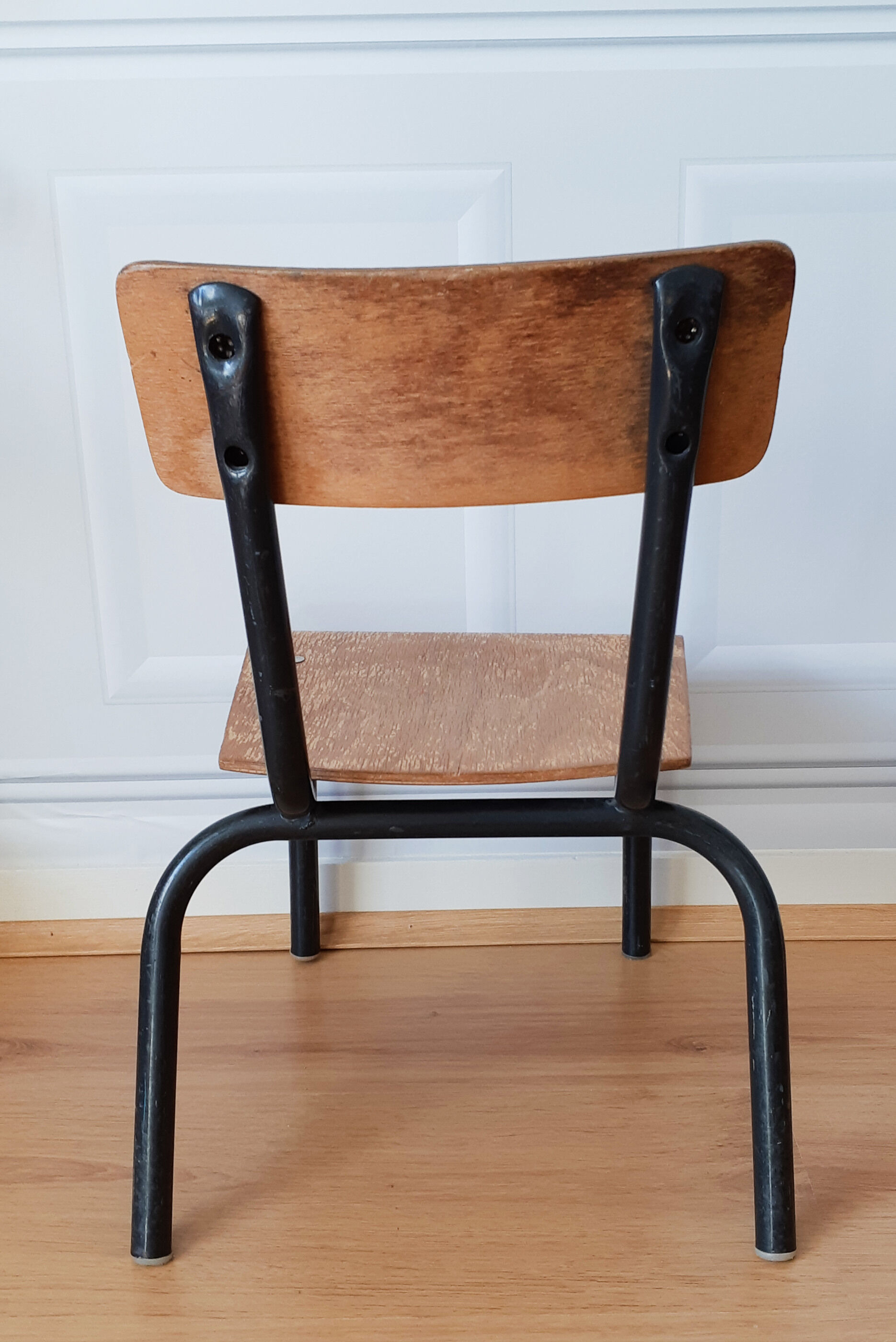 Child school chair