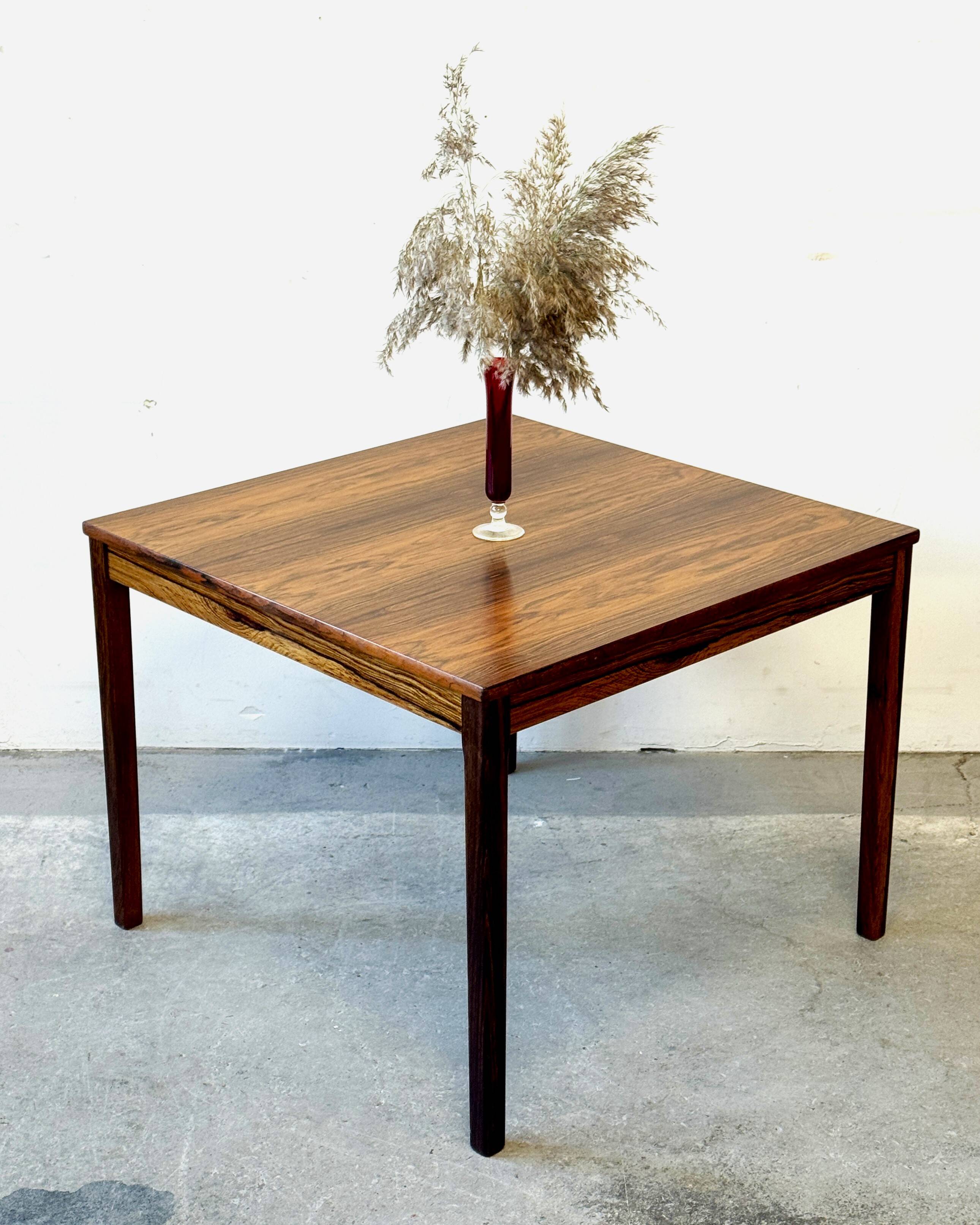 Rosewood Coffee Table, Denmark 1960s/1970s, VNTG, Mid-C Modern