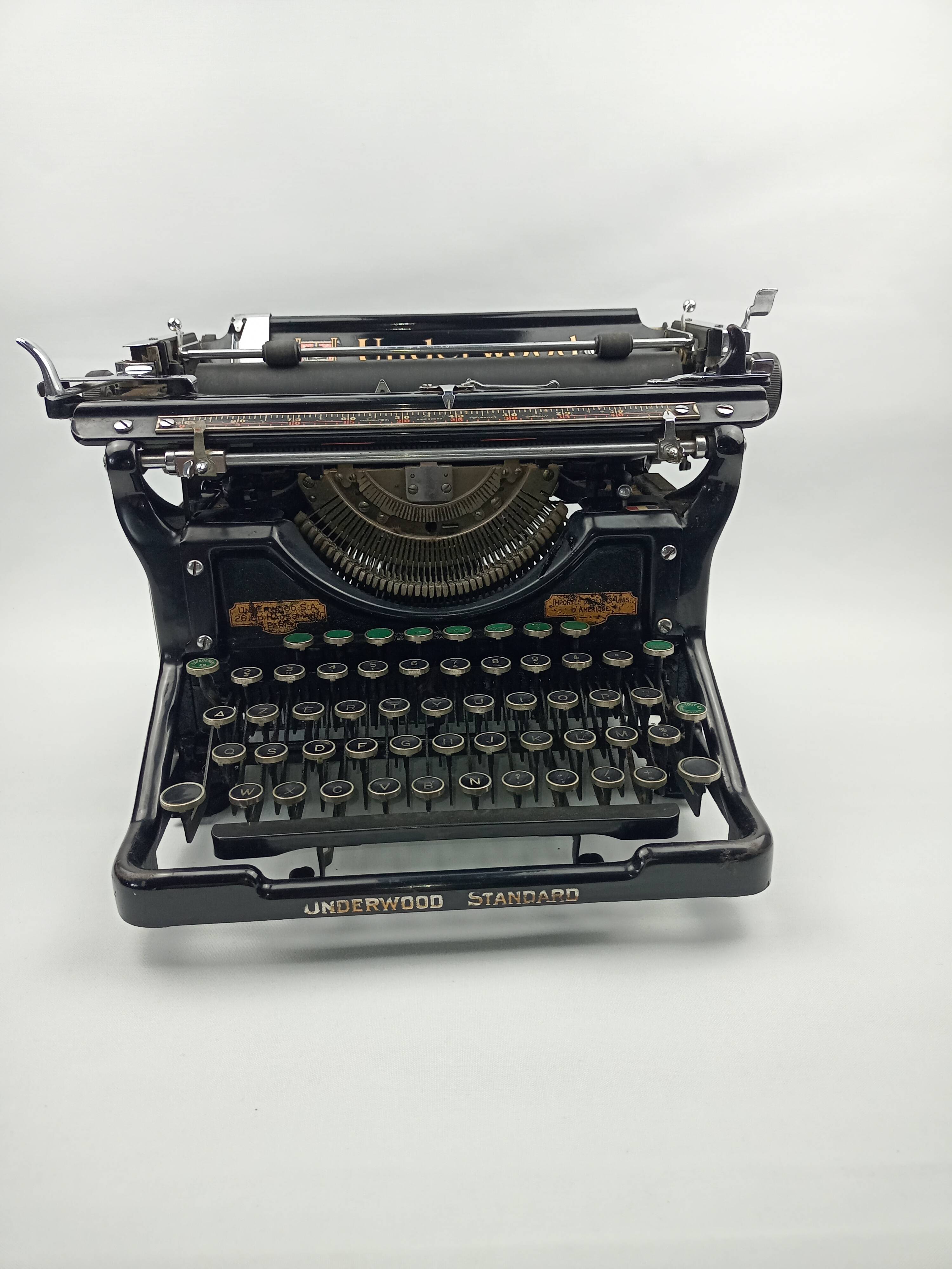 Underwood No. 5 of 1911 typewriter - Standard - Champion