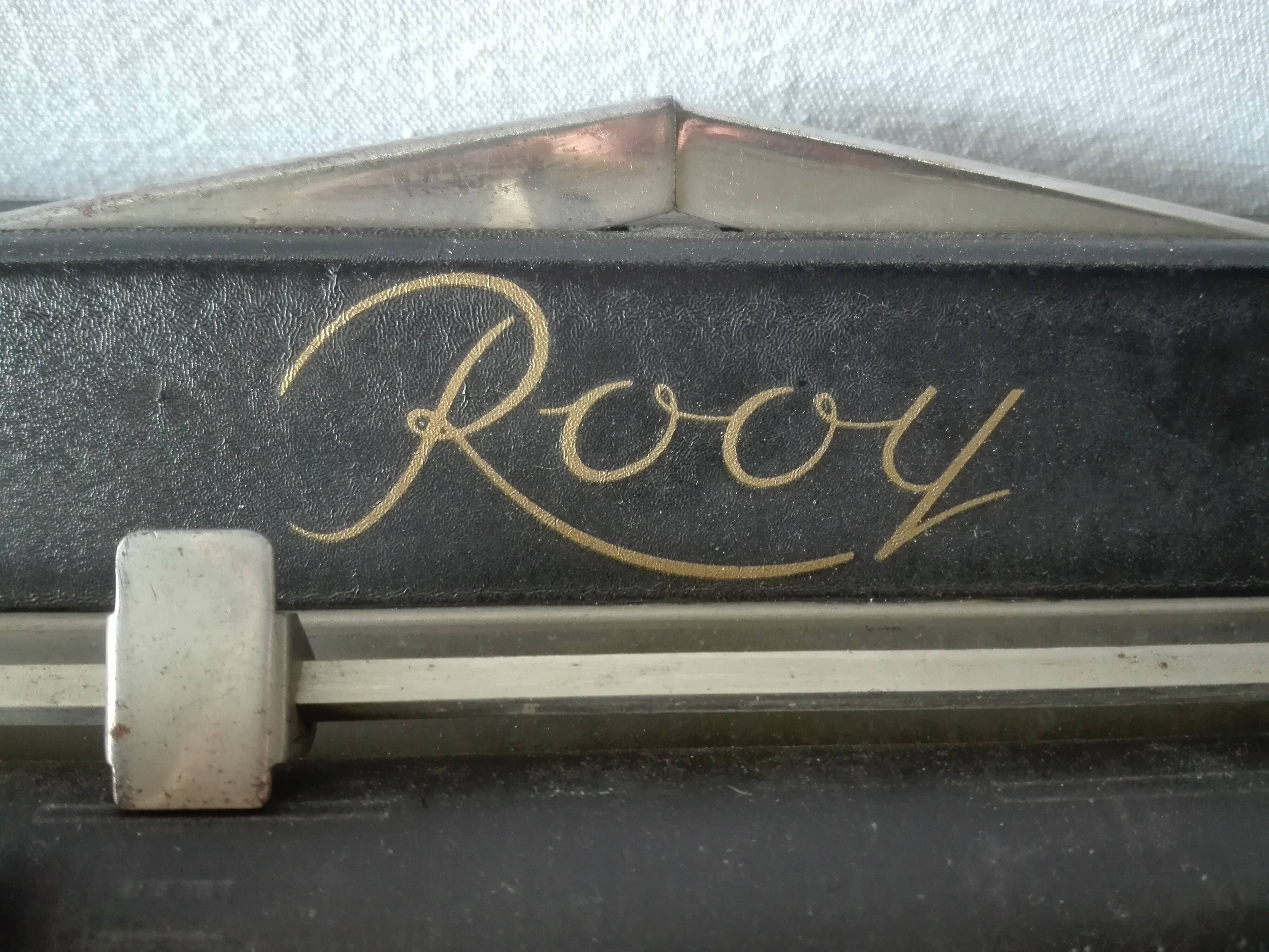 Rooy United 40 typewriter