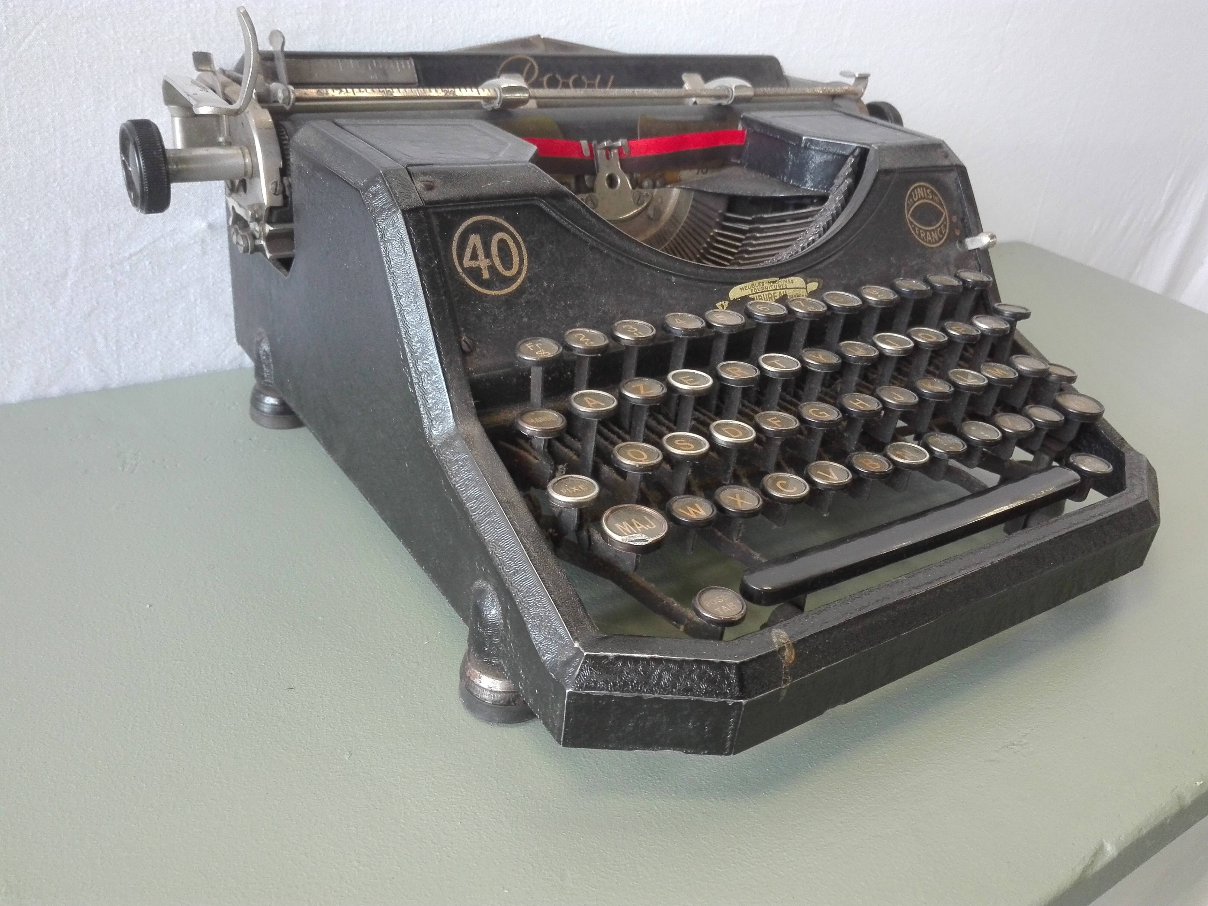 Rooy United 40 typewriter