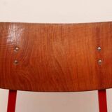 Chaise Marko Kwartet rouge, assise et dossier vintage teinte chêne