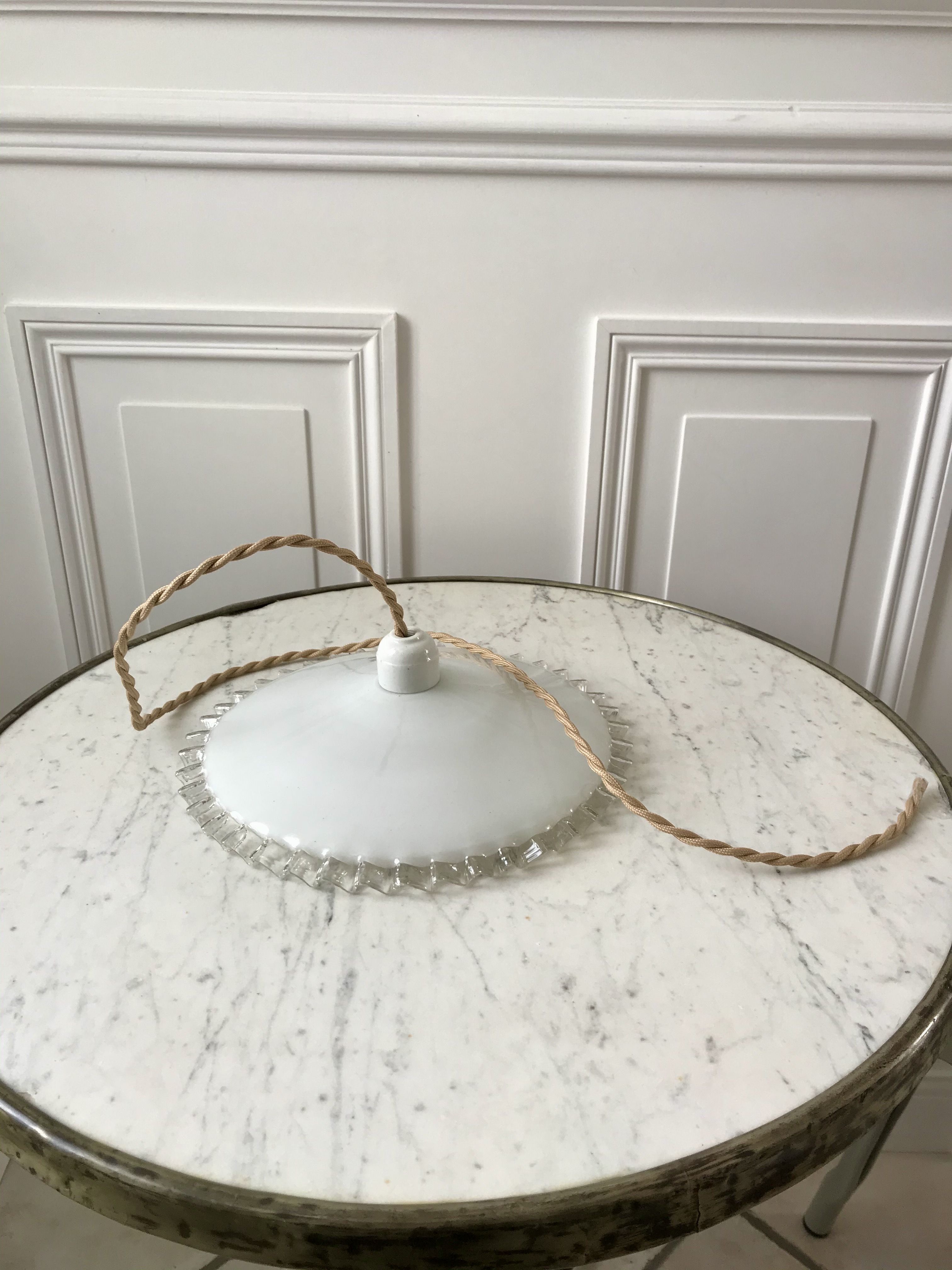 Suspension in serrated opaline and porcelain early twentieth century