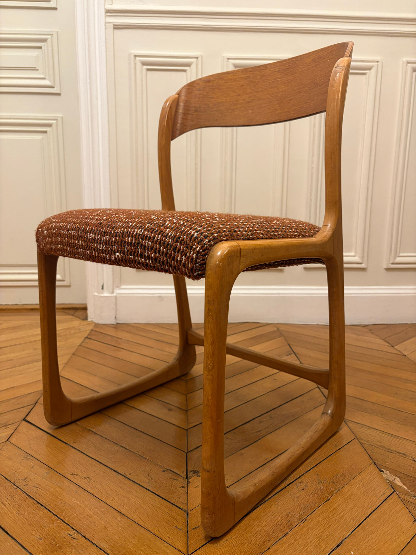 Lot of 6 baumann sled chairs