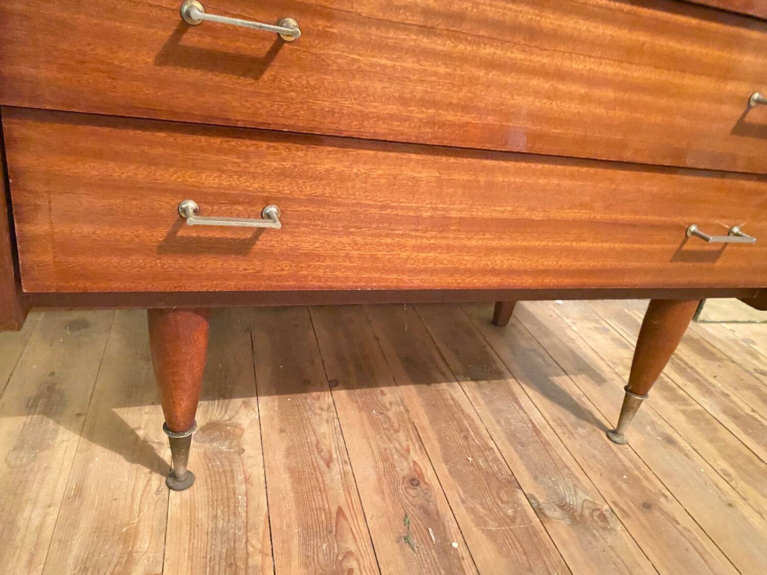 Commode en bois verni, 1960