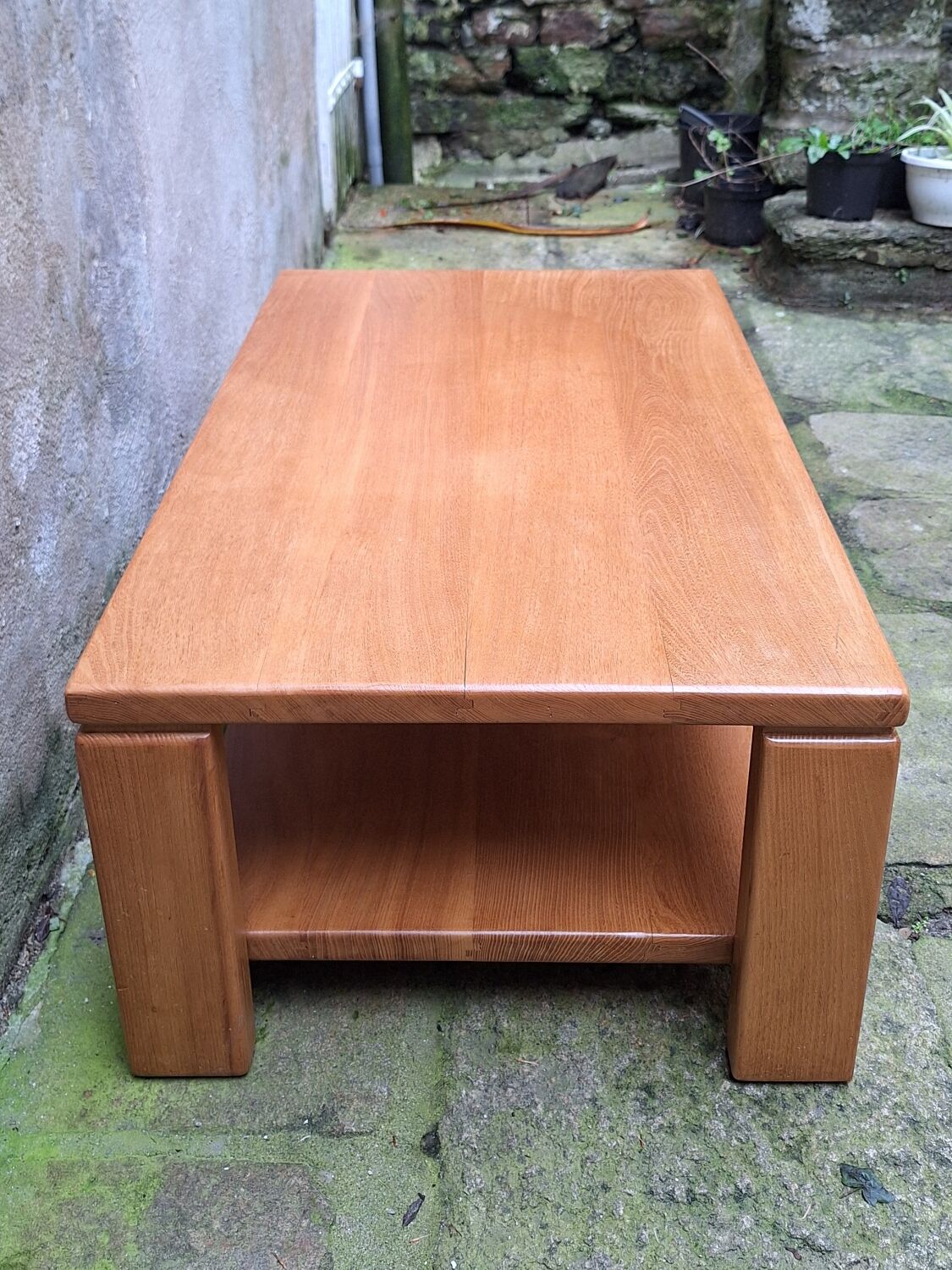 Table basse en orme Atelier Chauvin