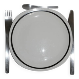 5 black and white square plates