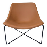 Fauteuil Mishell de Piotr Kuchciński pour Noti – Design contemporain polona