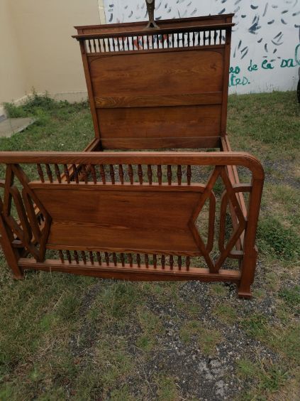 Lit art nouveau 1910 bois vintage