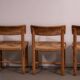 Chaises en pin et en corde de Ranier Daumiller