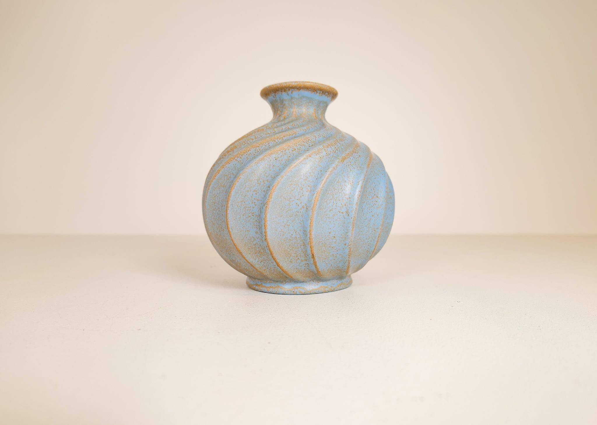 Paire de vases en céramique "Turkos" de style milieu du siècle, Ewald Dahlskog, Bo Fajans, Suède
