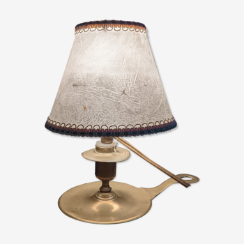 Former cellar rat in brass bedside lamp