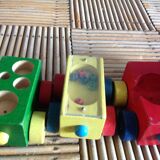 Train en bois