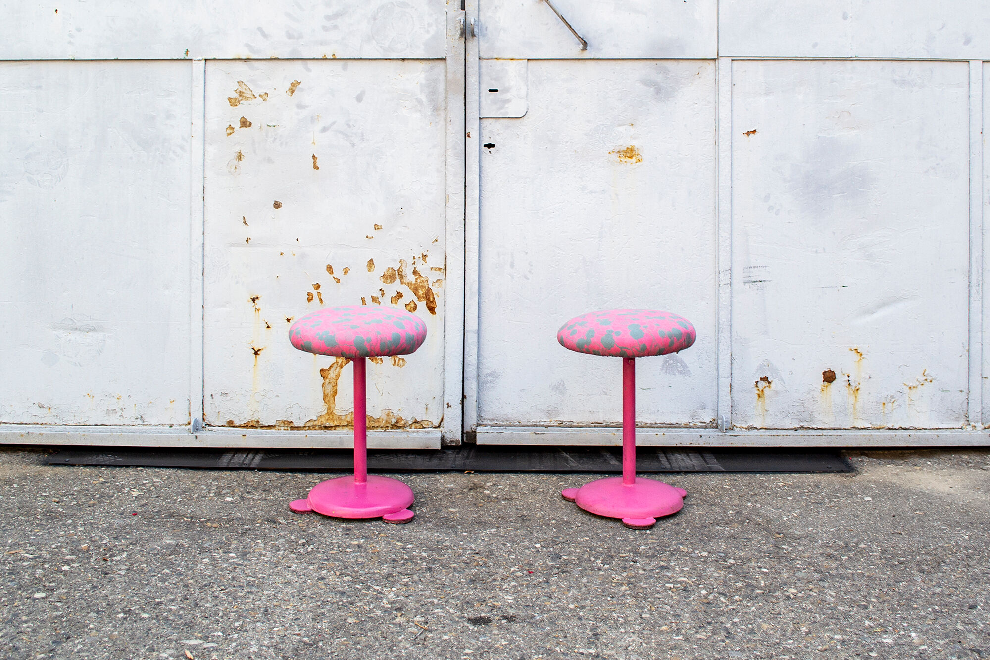 Paire de tabourets, Italie années 80