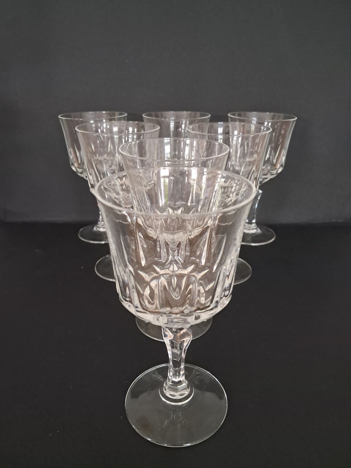 7 crystal wine glasses from Arques, Germain model.
