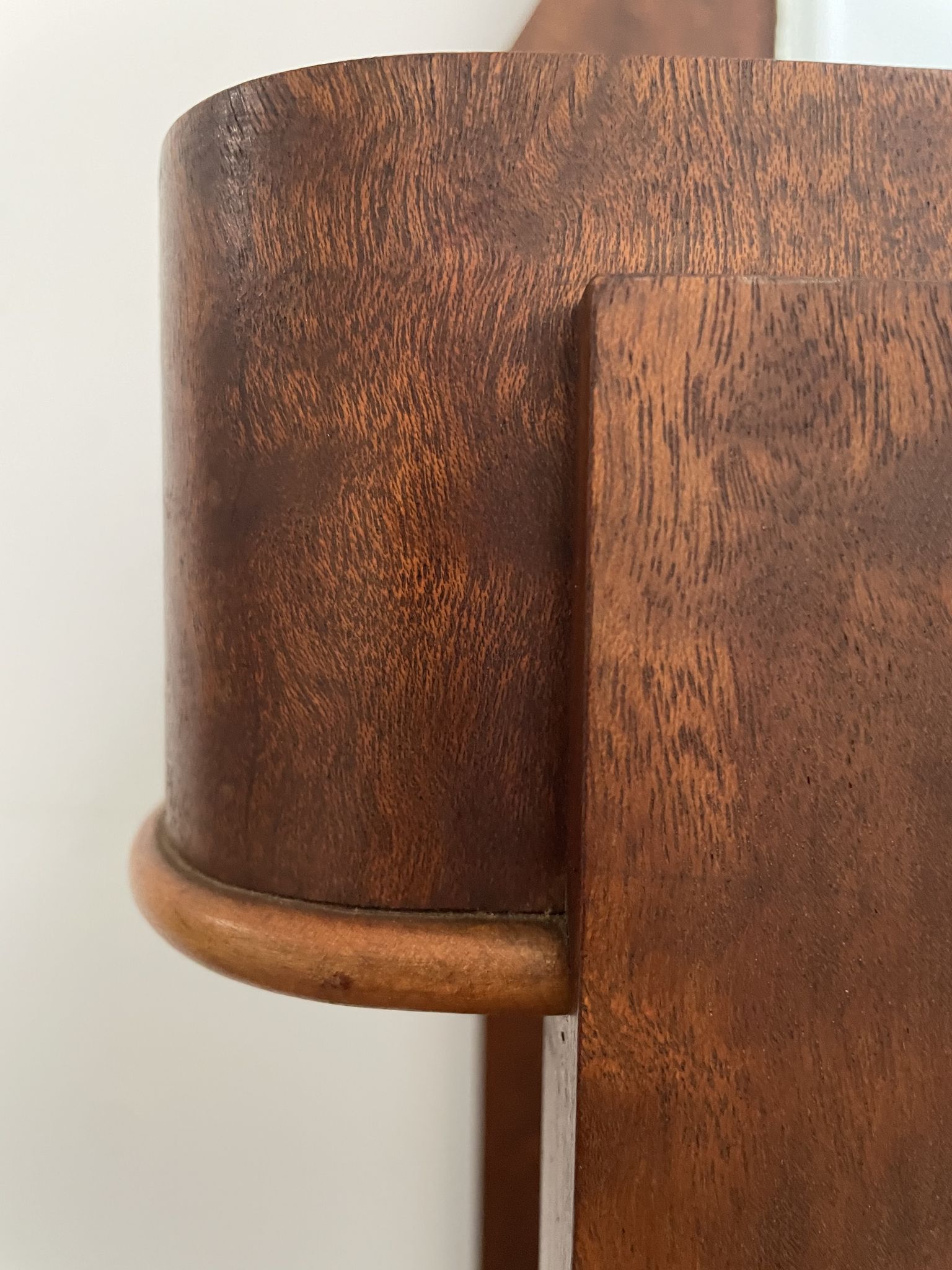 Console et son miroir vers 1930