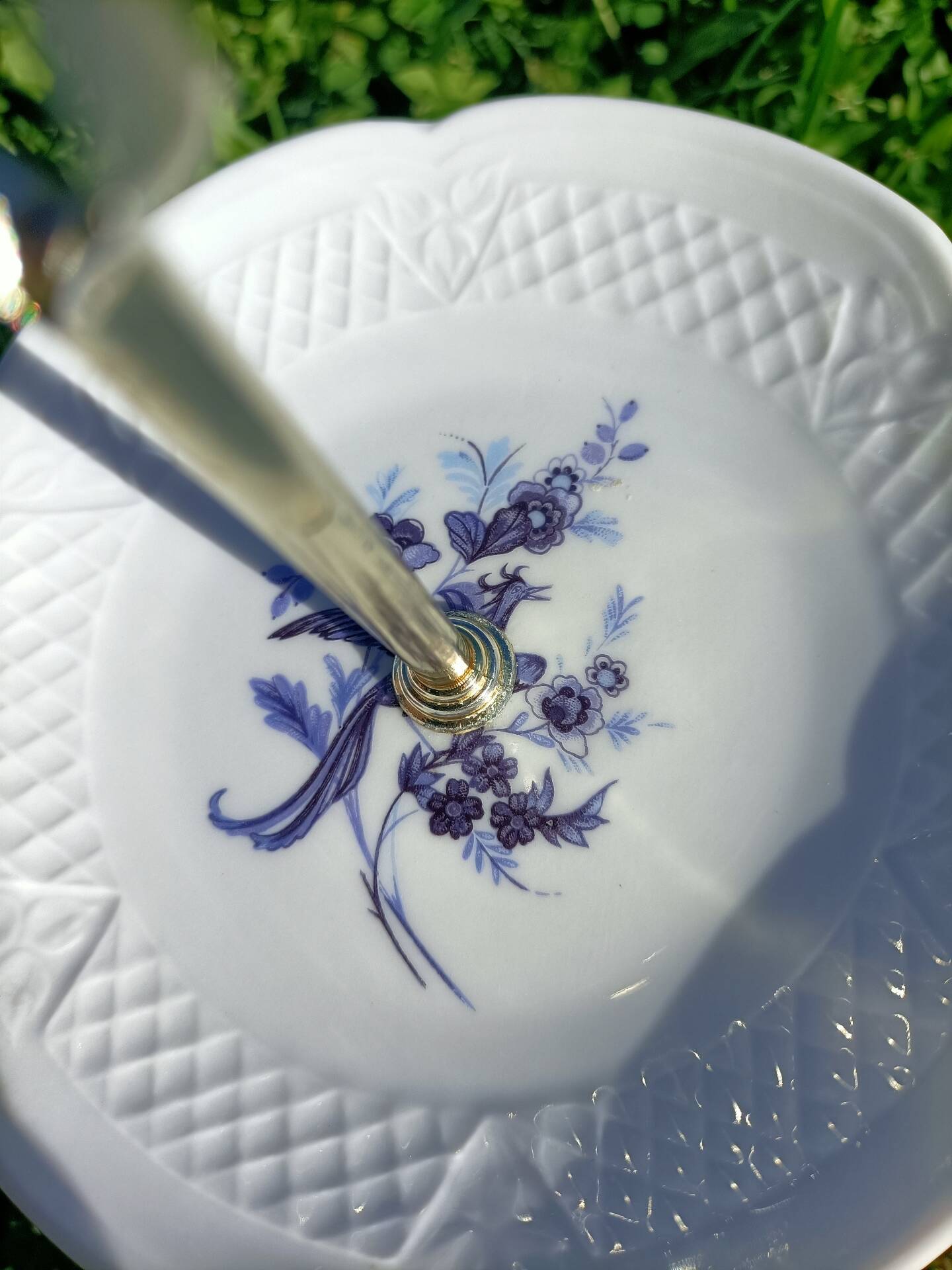 Berry cake stand