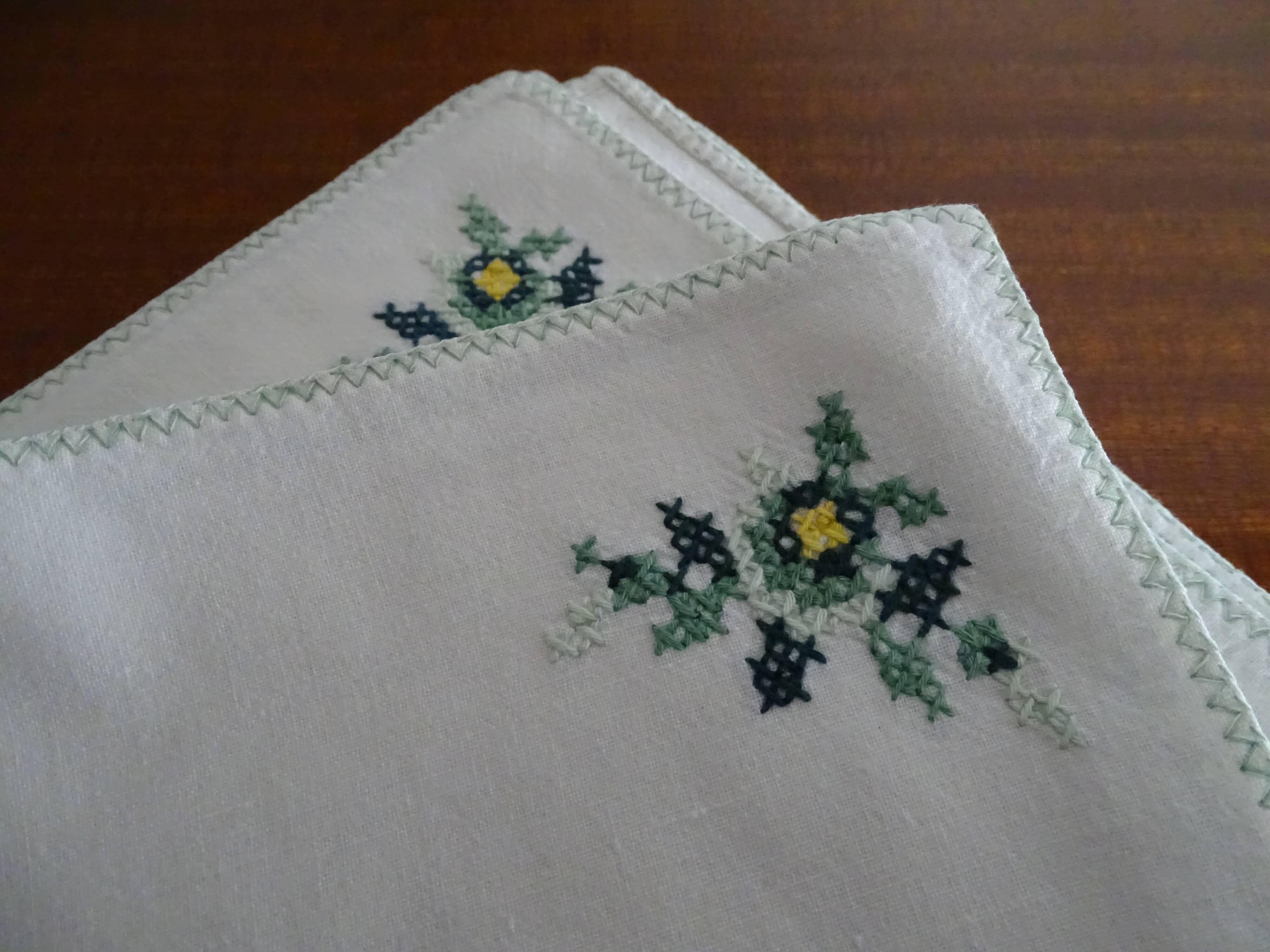 6 old embroidered napkins