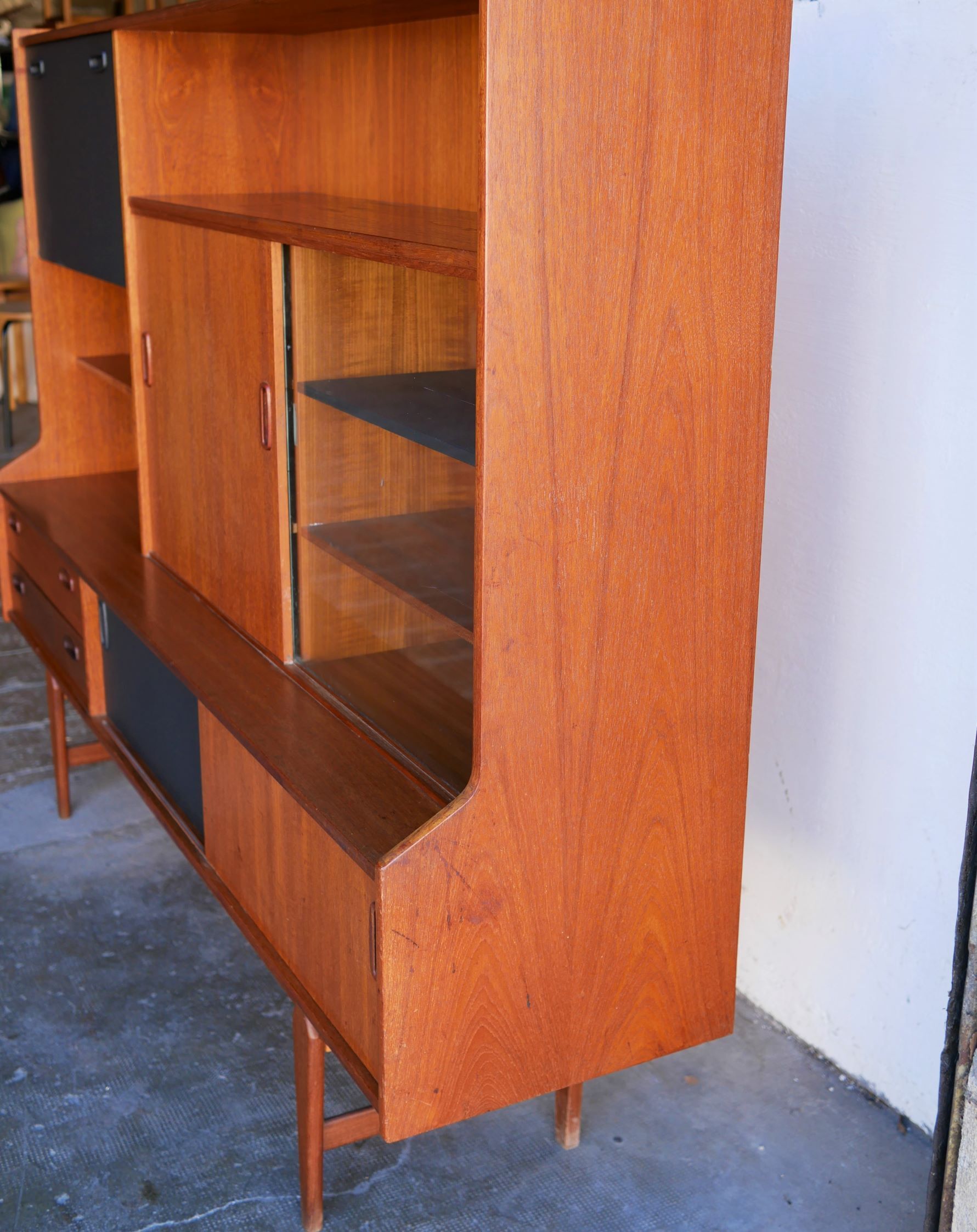 Scandinavian buffet teak model "Tilburg" by O.M.F Omer Meubel Fabriek to Samcom Lefèvre editions