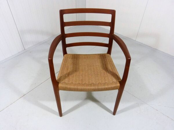 Chaise de bureau en teck modèle 68 de Niels Otto Møller pour J.L. Moller, Danemark