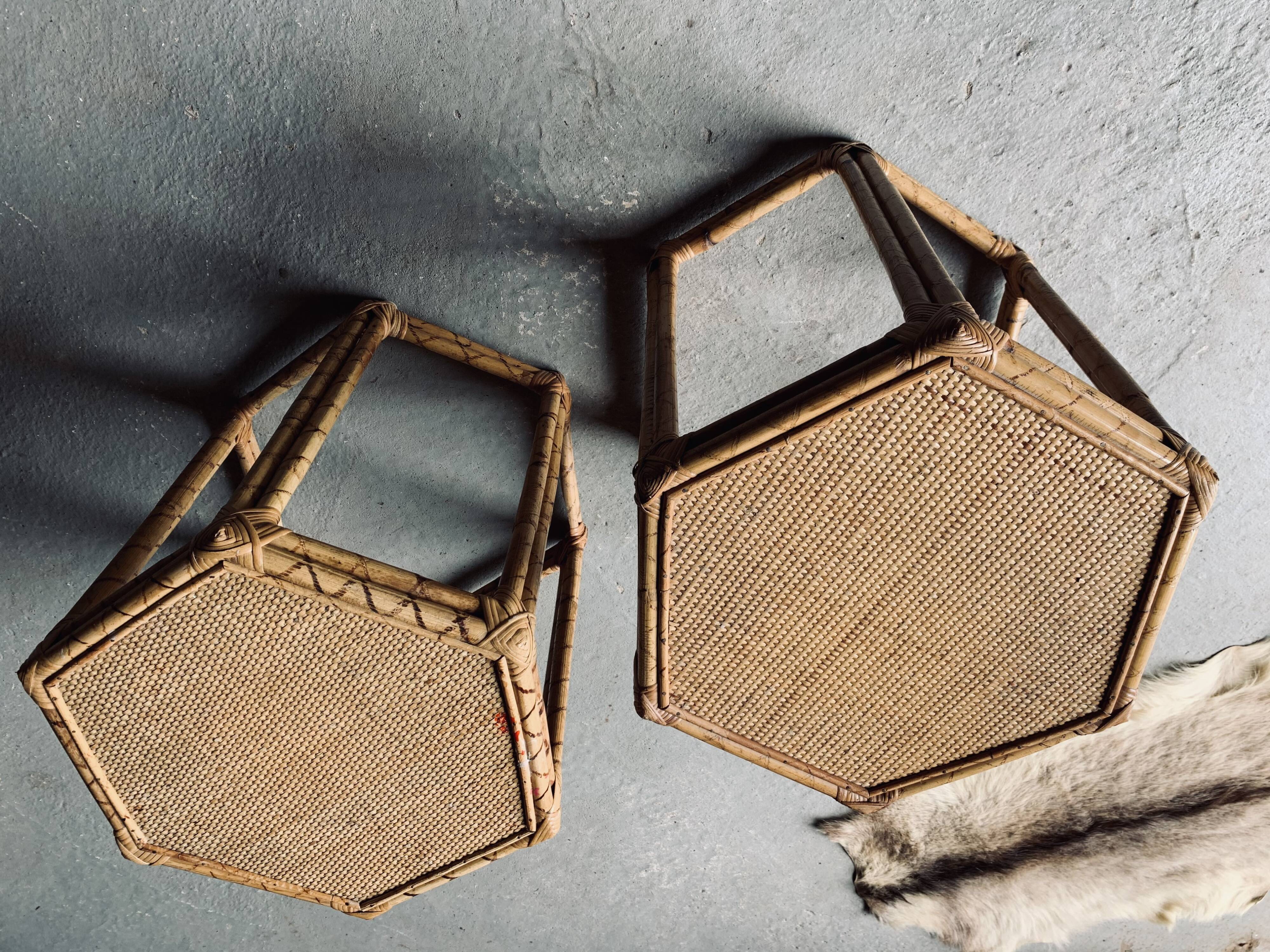 2 octagonal rattan coffee tables