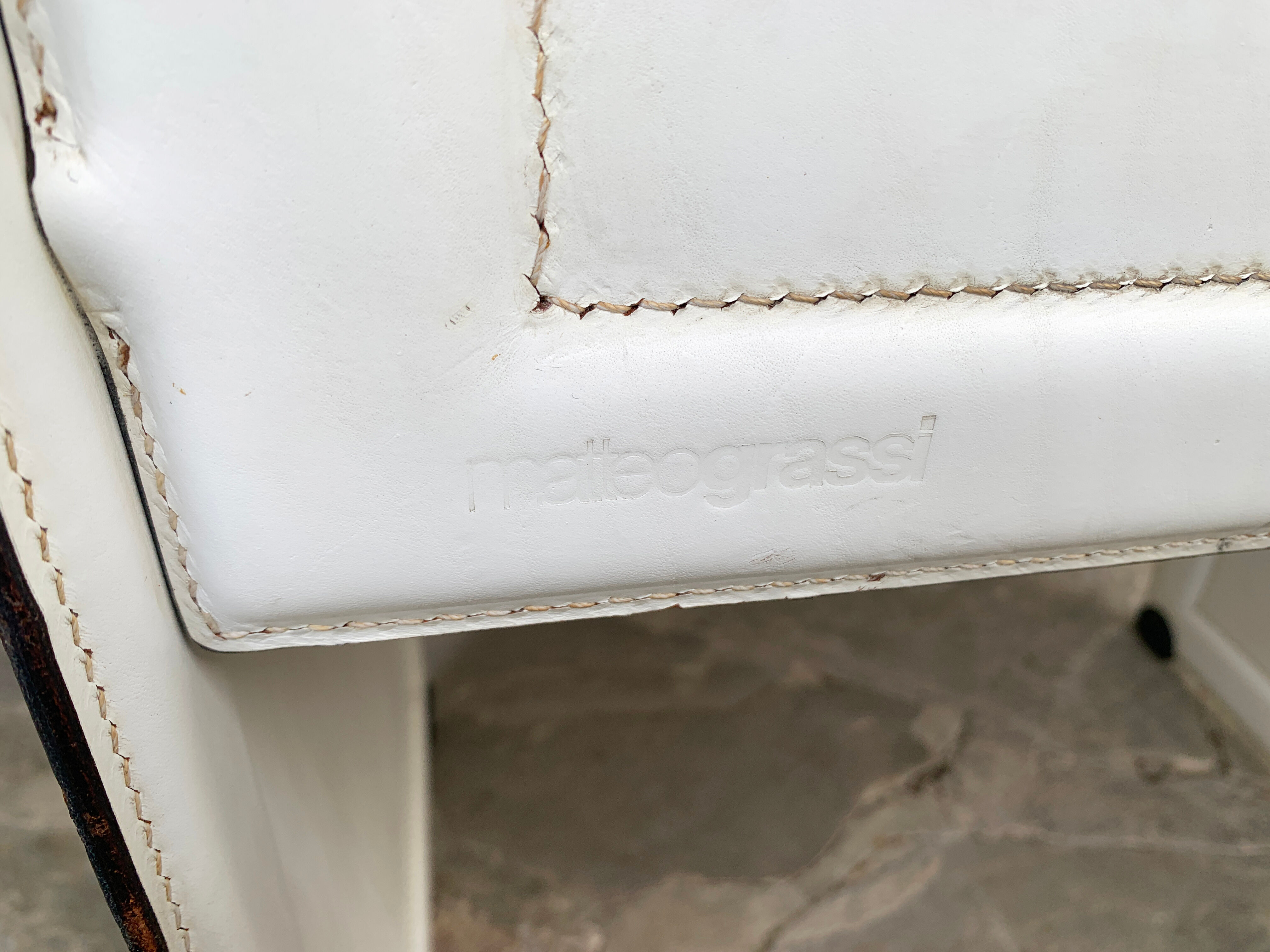 White leather armchair, Tito Agnoli for Matteo Grassi, Italy, 1970-80s