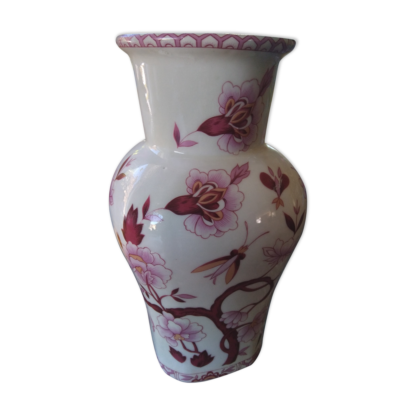 Chinese style vase