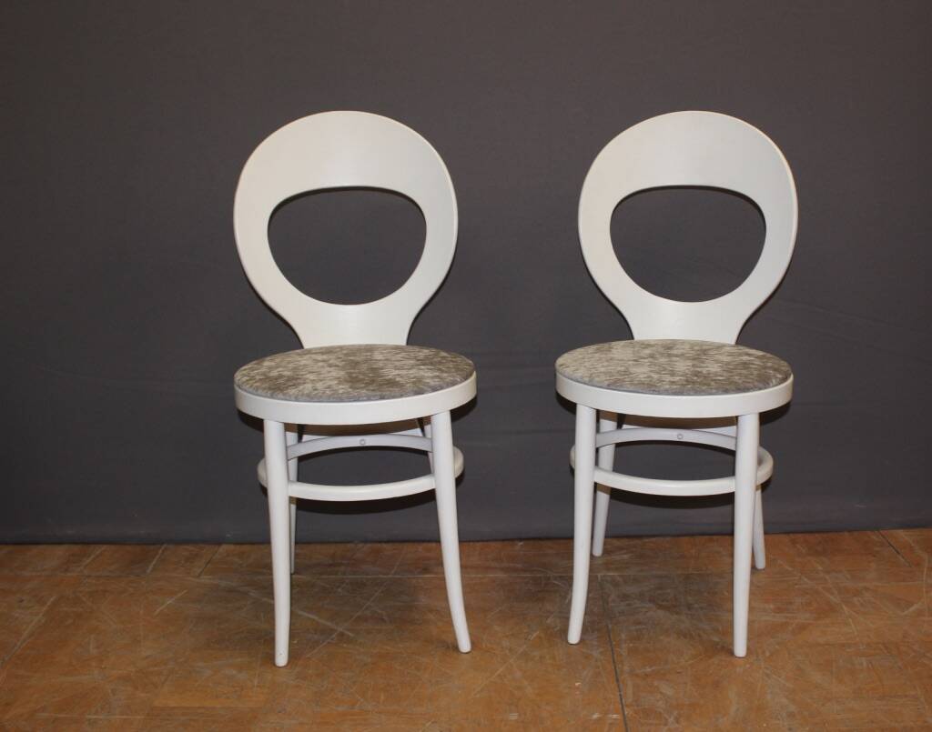 Paire de chaises "mouette" par baumann vers 1970
