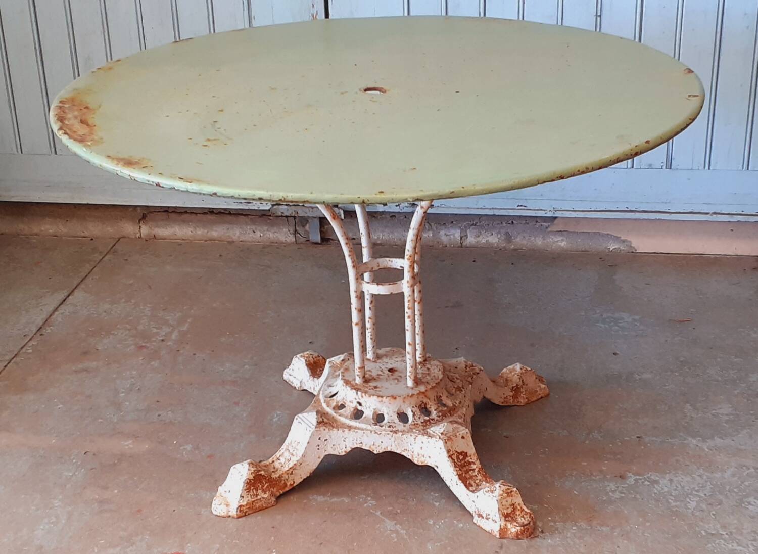 Art Deco garden table