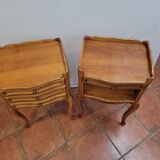 Paire de chevets style Louis XV en merisier