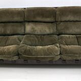 Luciano Frigerio Mid-Century Modern Italian Wood and Suede Sofa "Ussaro",70