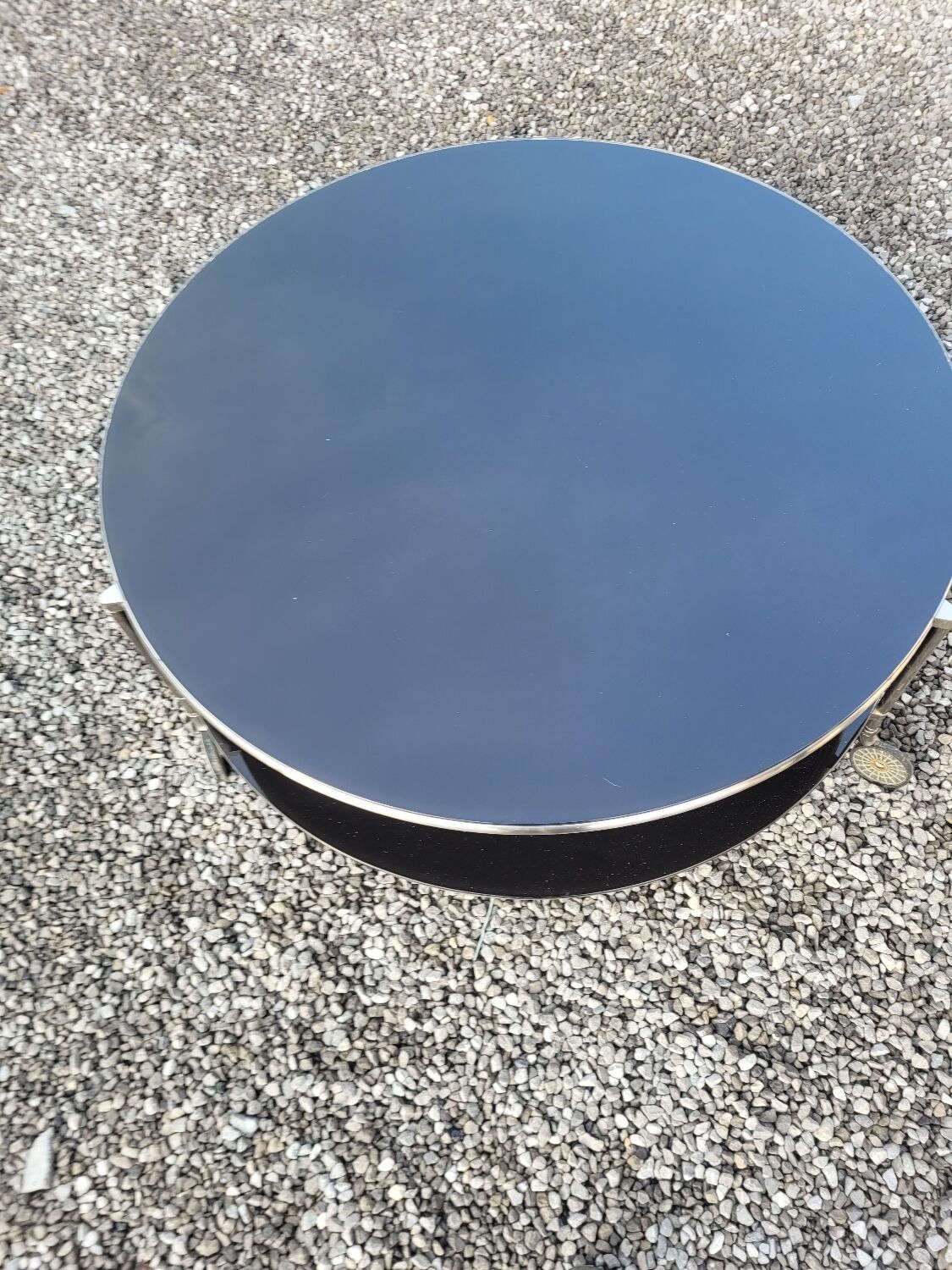 Round coffee table top in black glass