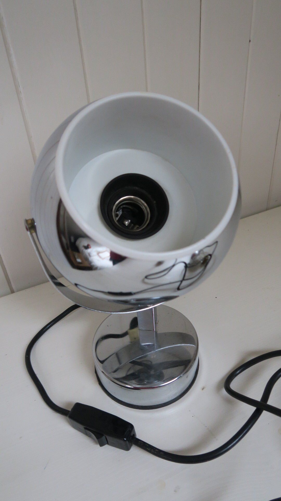 Chrome eye ball lamp