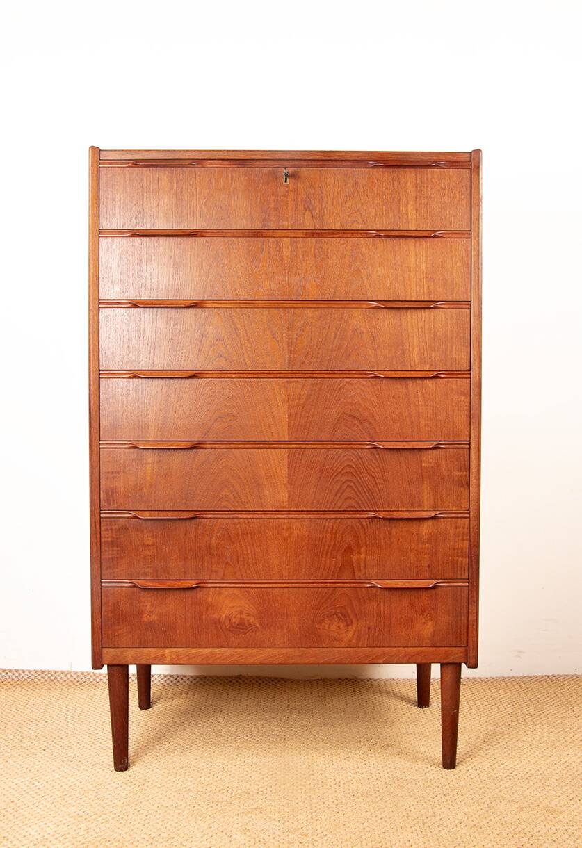 Large Danish chest of drawers, tallboy, 7 teak drawers by Henning Jørgesen.