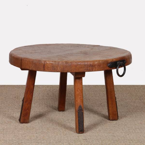 Table basse en chêne dans le goût de Jean Touret, 1950