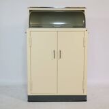 Armoire médicale roulante vintage d'Allemagne, années 1960