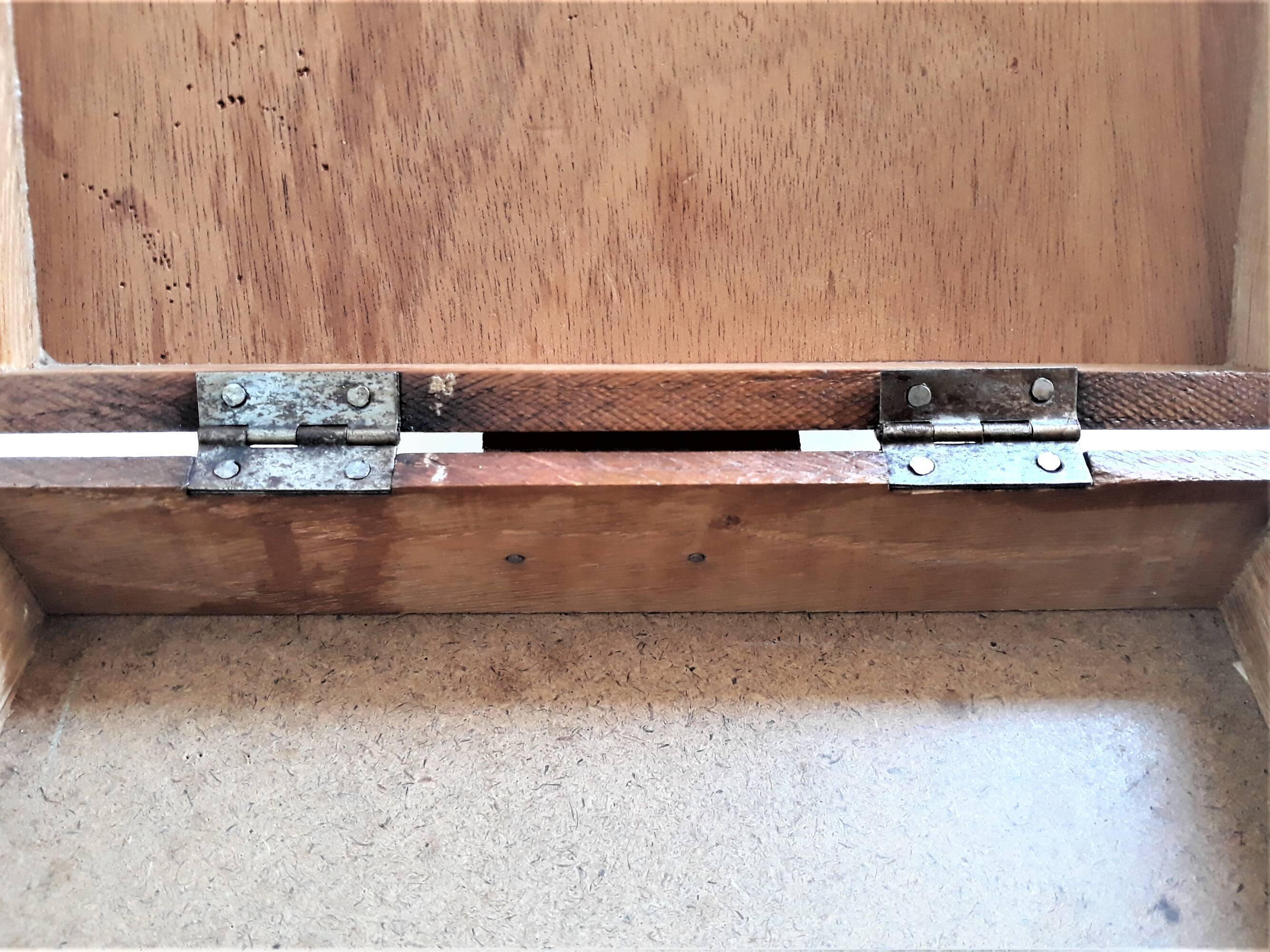 Vintage Wood Worker / Sewing Box / Oak / Compass Feet / Retro / Vintage / 1950