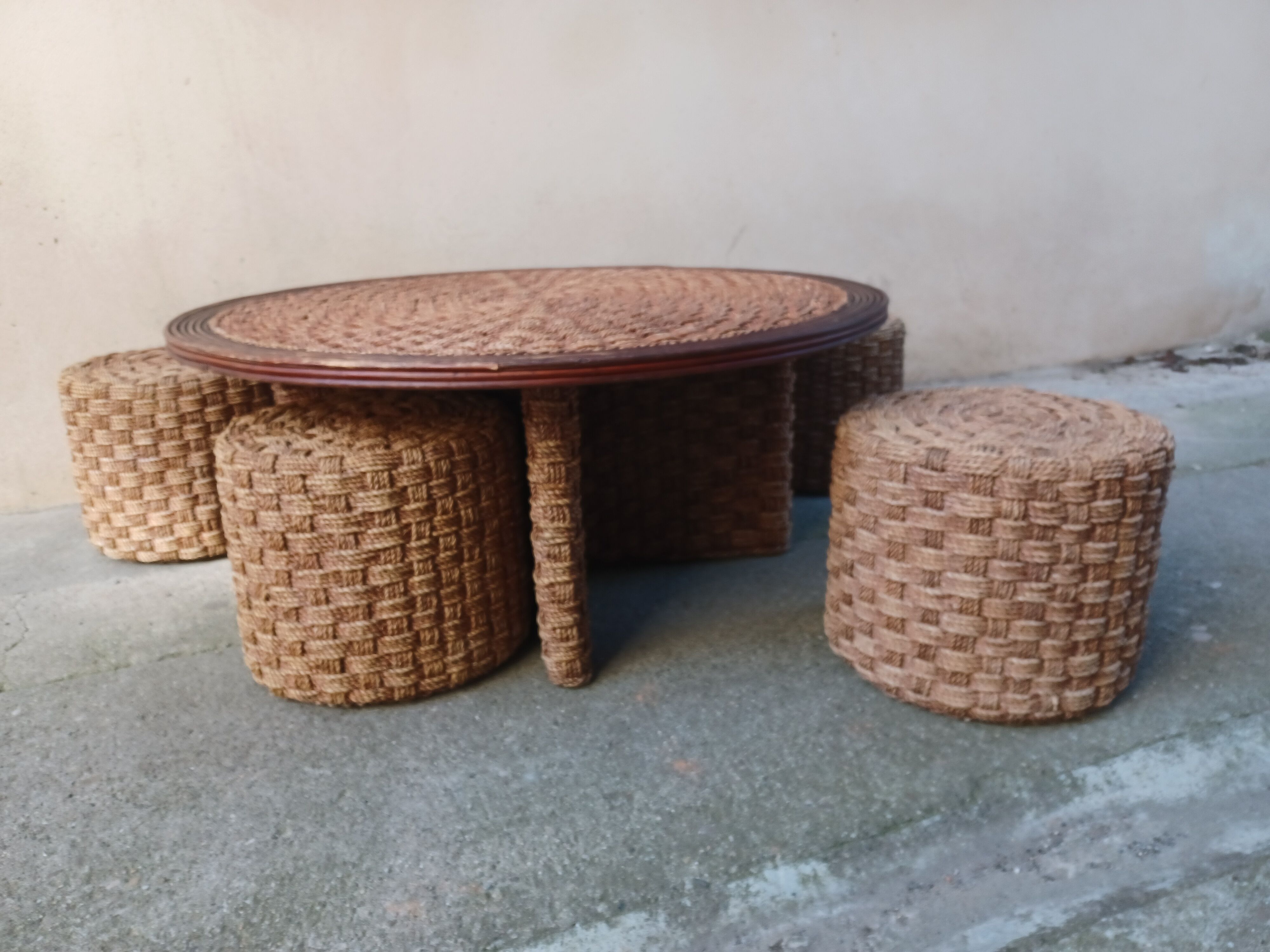 Coffee table and rope stools