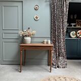 Renovated table with turned legs