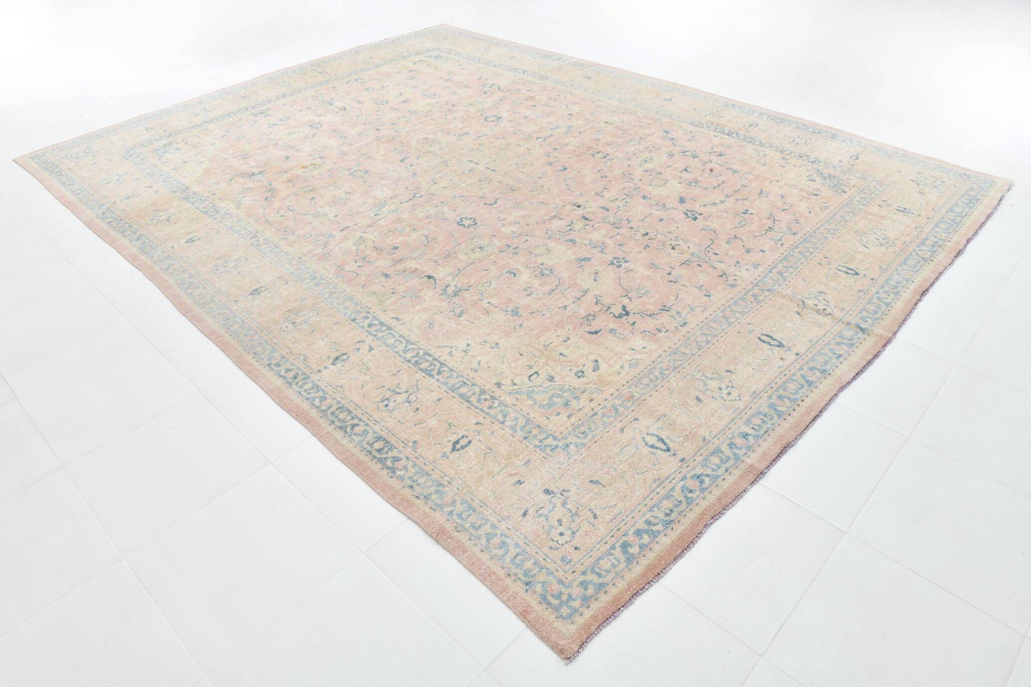 Large Pastel Pink Persian Floral Carpet, 294x382Cm